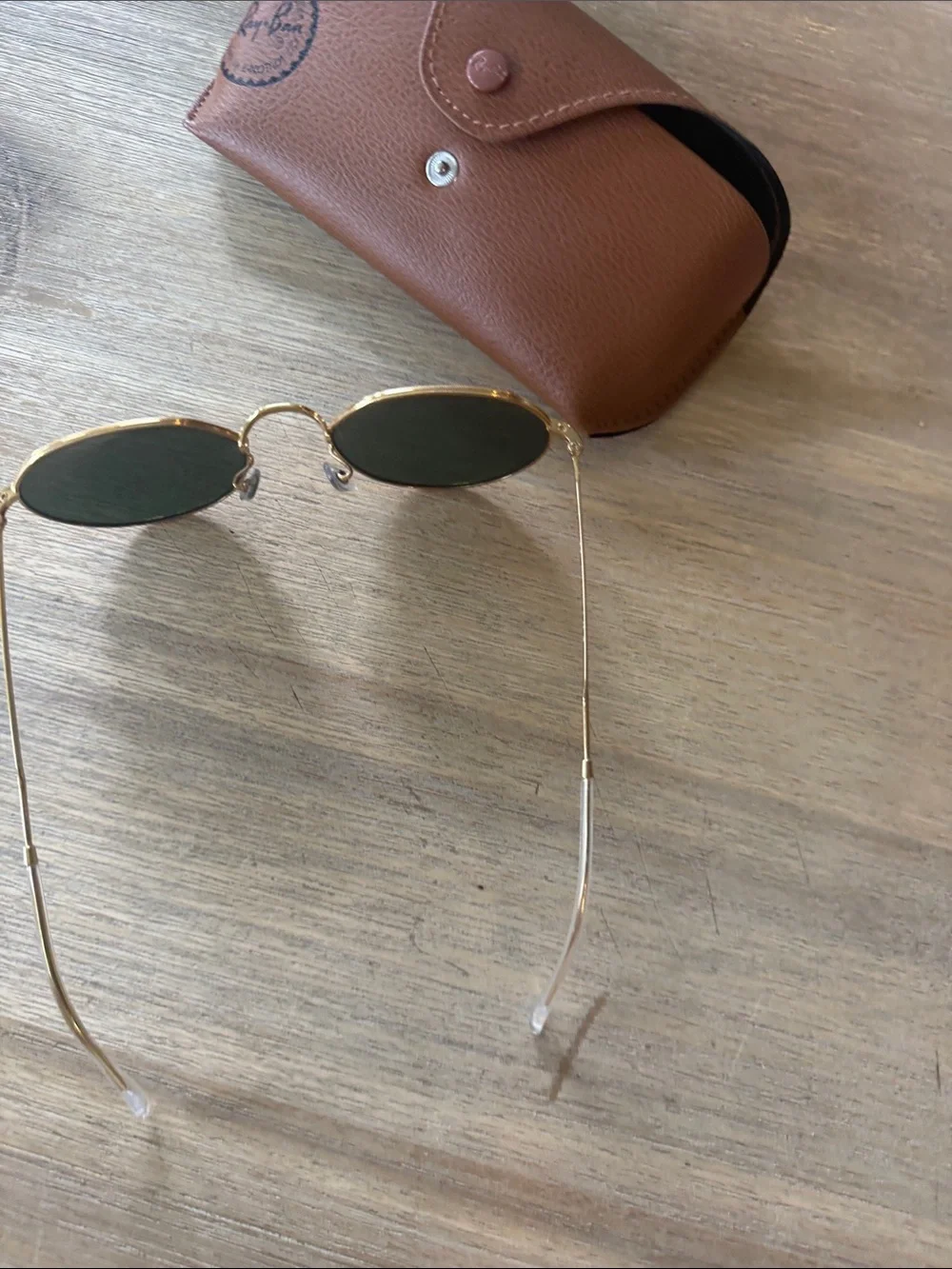 Ray-Ban Women's Gold Frame Sunglasses with Dark Green Lenses and Brown Case